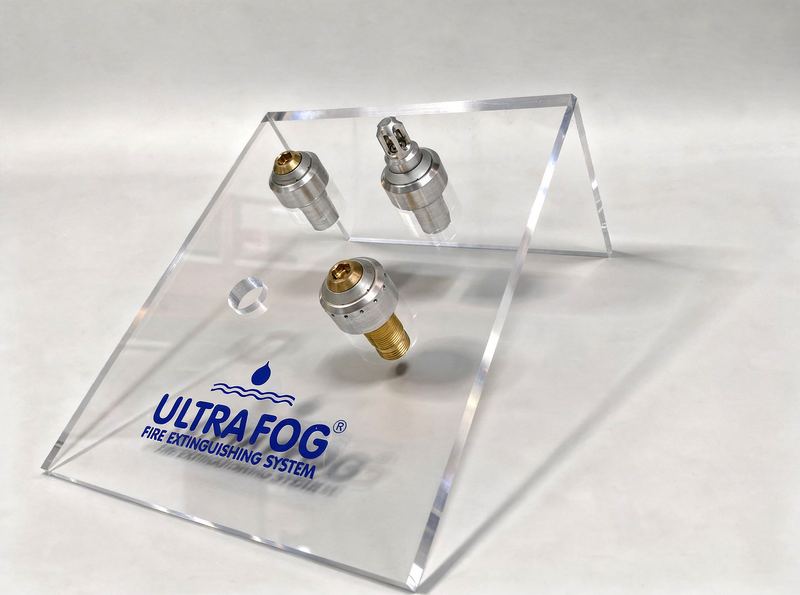 Formatki techniczne z plexi prezentacja elementów ciętych na wymiar