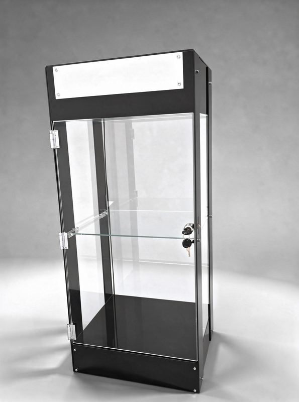 Gablota na okulary z plexi zamykana optyk salon optyczny