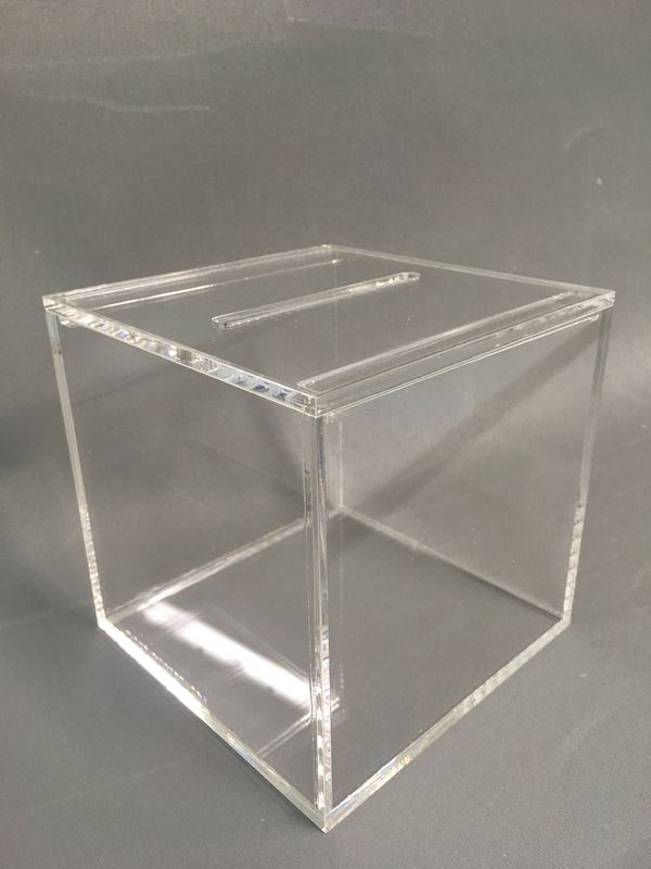 Pojemnik urna z plexi bezbarwnej na losowania i ankiety